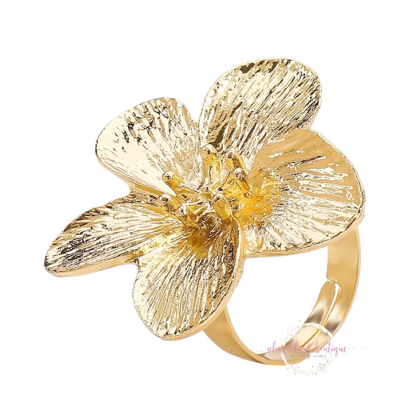 Blooming Grace - Gold Ring - Alies Bling Bar