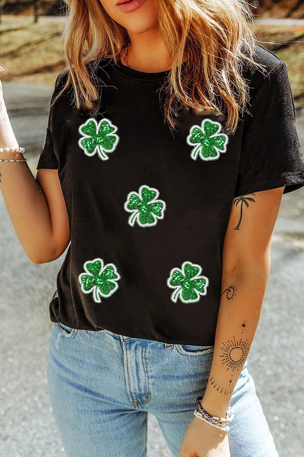 Magic Clover -Black Tee - Alies Bling Bar