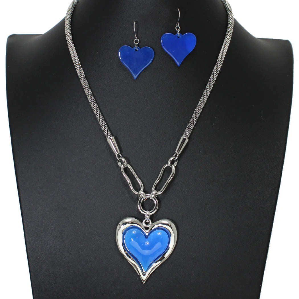 PREORDER - Heartbeat Edge - Blue Necklace
